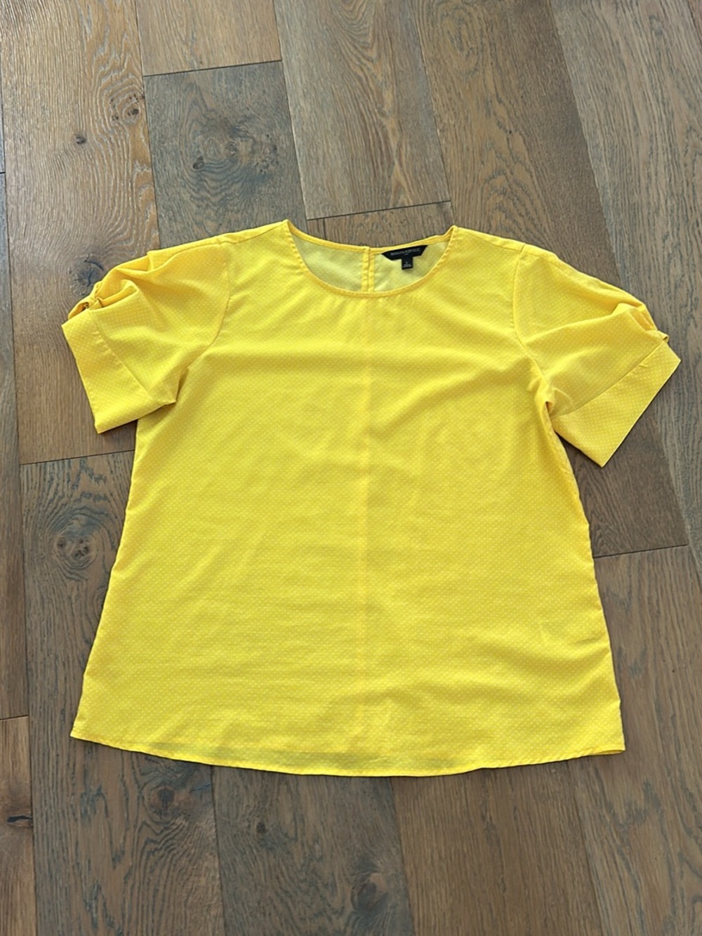 Banana Republic Bright Yellow Short Sleeve Blouse - Picture 1 of 5